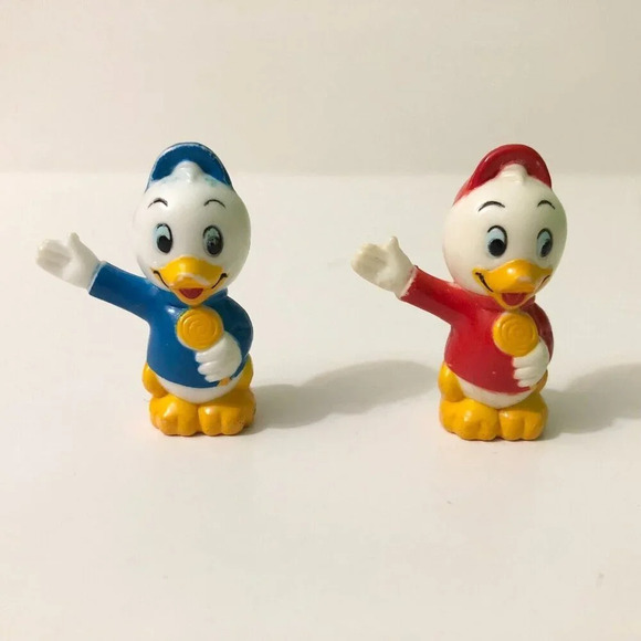 Vintage Disneyland Playmates Train  Play Set Figures Toys Lot Of 8 - Picture 3 of 15